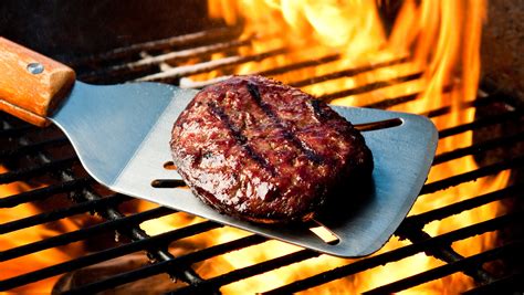 why are some spatulas slotted|How Slotted And Solid Spatulas Are Used Differently.